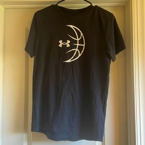 Under Armour XL tee.